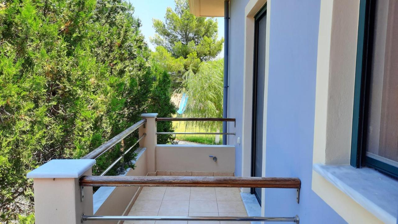 Alekos Beach Houses-Angelo Lixoúri Eksteriør bilde